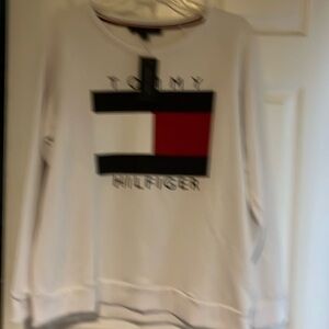 Tommy Hilfiger white new size large